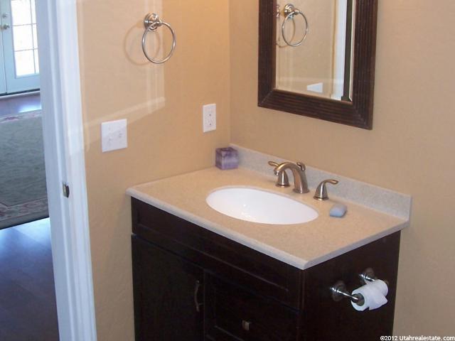 1011 W 4400 S, Riverdale, UT 84405 — photo 6