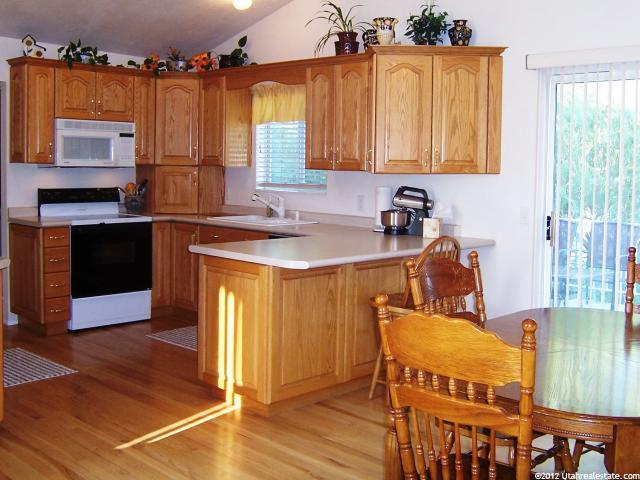 9314 S Maison Dr, Sandy, UT 84093 — photo 4