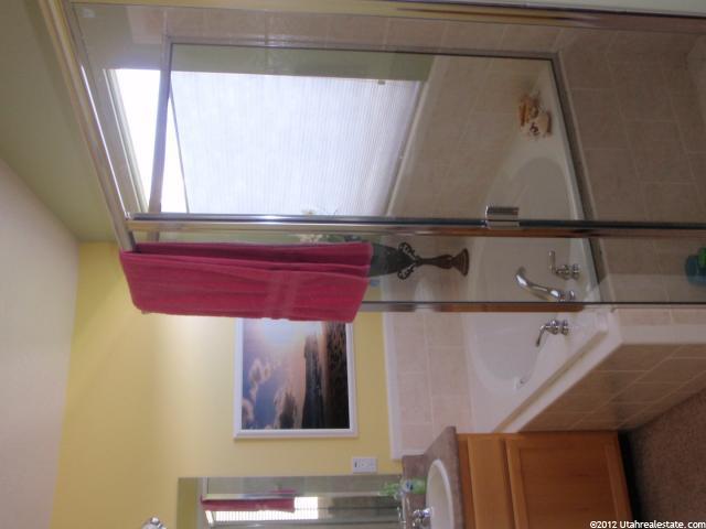 1509 N 300 E, Layton, UT 84041 — photo 5