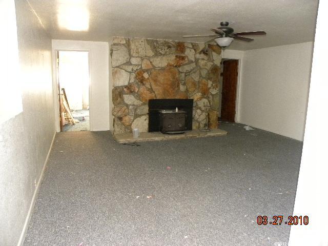 254 S Eagle St, Eureka, UT 84628 — photo 5