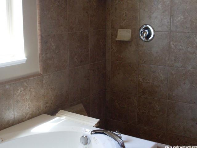 1888 S 2285 W, Syracuse, UT 84075 — photo 4