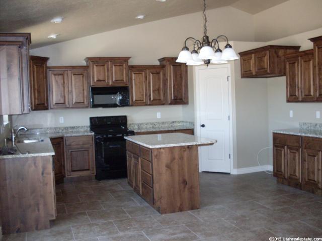 1888 S 2285 W, Syracuse, UT 84075 — photo 5
