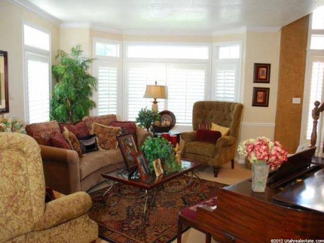 2818 E Falcon Way, Sandy, UT 84093 — photo 2