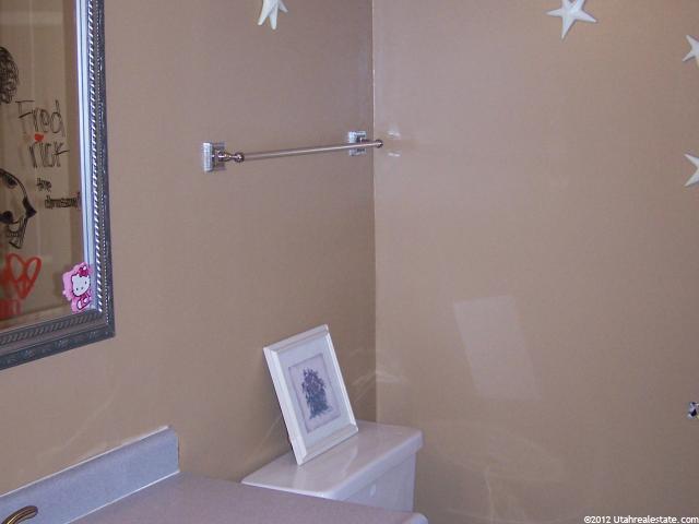 1114 E Bronze Ln, Sandy, UT 84094 — photo 5