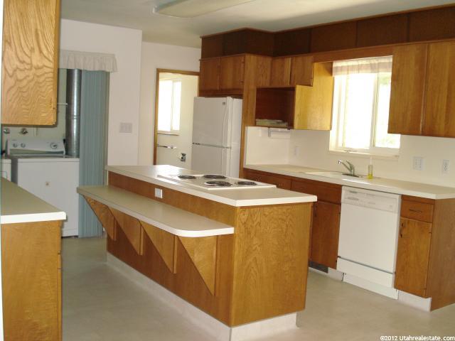 3471 S 525 W, Bountiful, UT 84010 — photo 4
