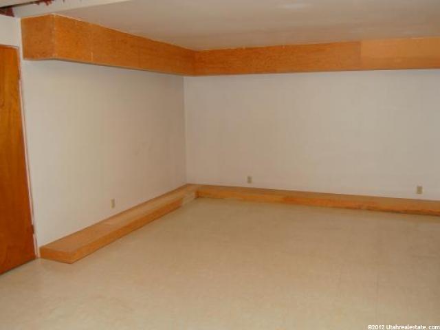 3471 S 525 W, Bountiful, UT 84010 — photo 10