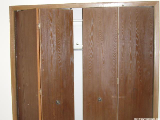5650 S 2570 W, Roy, UT 84067 — photo 10