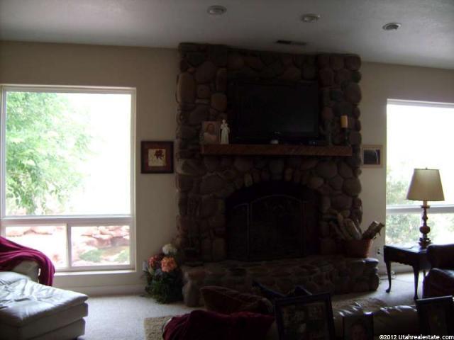 600 E 384 N, Ivins, UT 84738 — photo 2