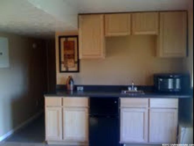 1957 E Sunset Dr, Layton, UT 84040 — photo 3