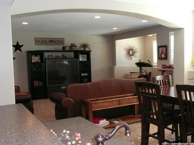 234 N 3425 W, Layton, UT 84041 — photo 4