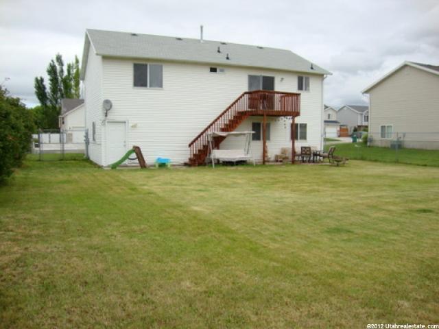 3881 W 4750 S, Roy, UT 84067 — photo 11