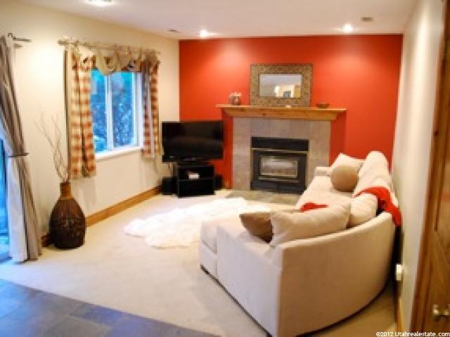 464 W 1950 N, Centerville, UT 84014 — photo 4