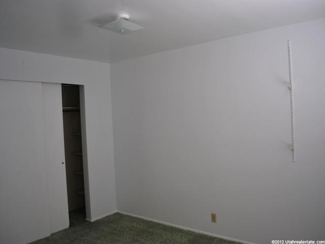 884 E Chariot Dr, Sandy, UT 84094 — photo 11