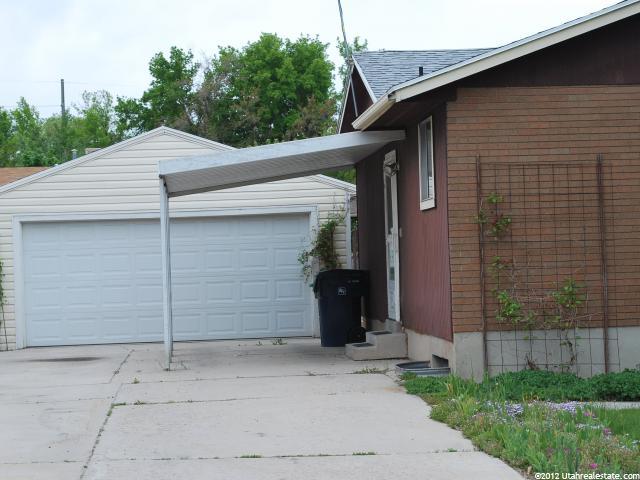 884 E Chariot Dr, Sandy, UT 84094 — photo 12