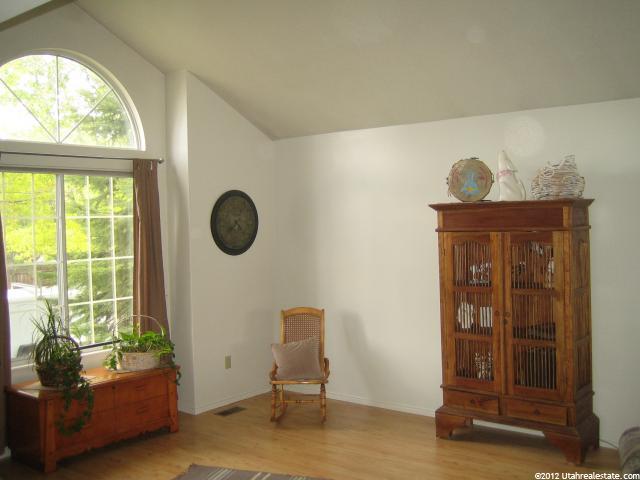 1702 N 1350 W, Clinton, UT 84015 — photo 2