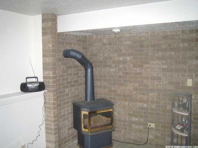 1702 N 1350 W, Clinton, UT 84015 — photo 12