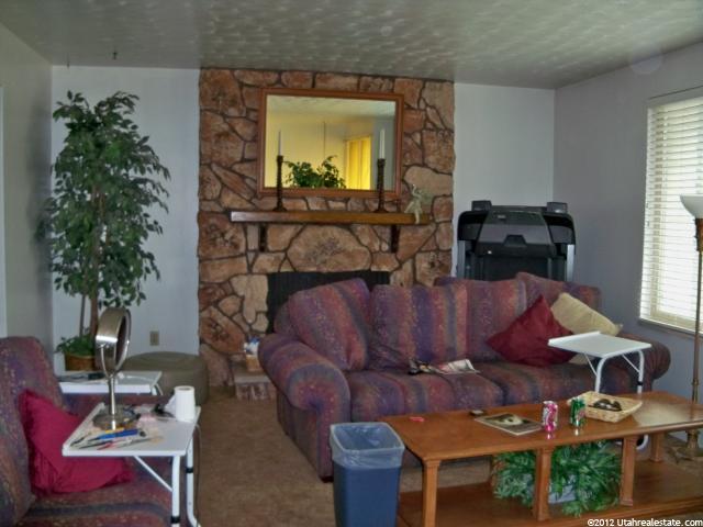 1033 E Buchnell Dr, Sandy, UT 84070 — photo 3