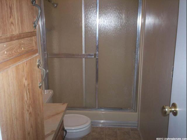 724 N 1100 E, St. George, UT 84770 — photo 2