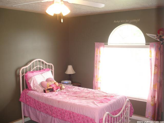 2562 W 4000 S, Roy, UT 84067 — photo 12