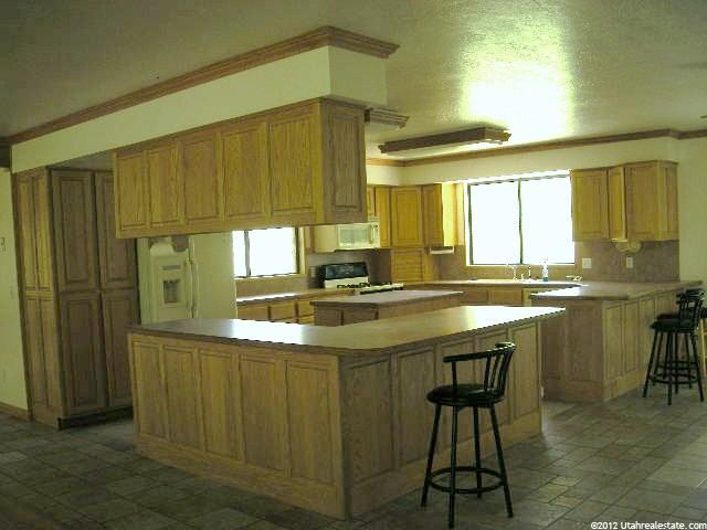 7098 N 91 E, Mona, UT 84645 — photo 6
