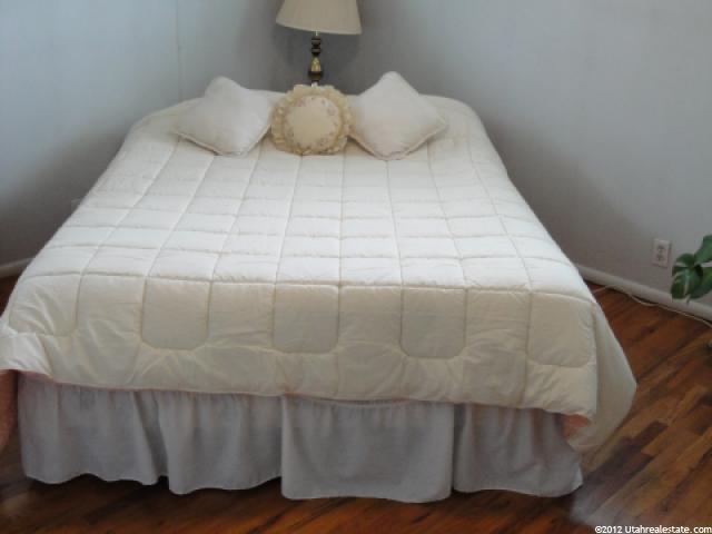 1418 E 4200 S, Holladay, UT 84124 — photo 8