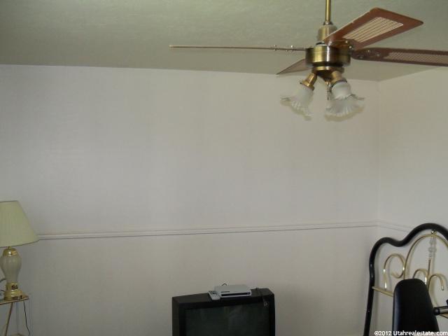 2671 W 1650 N, Clinton, UT 84015 — photo 4