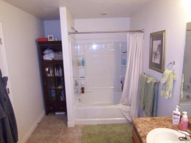 79 E Calbourne Ln, Sandy, UT 84070 — photo 10