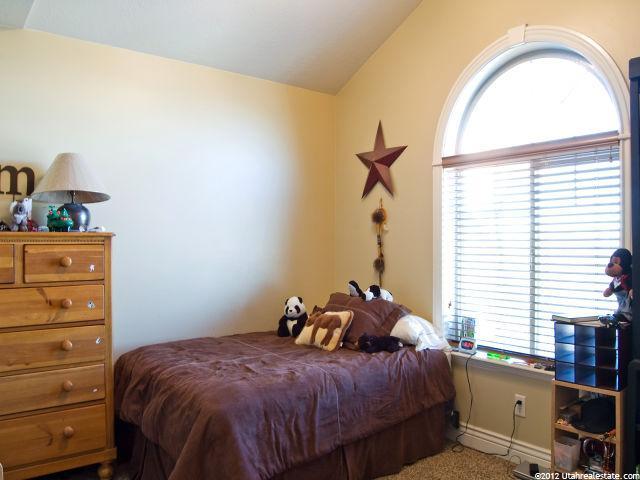 4161 S Monarch Dr, Bountiful, UT 84010 — photo 9