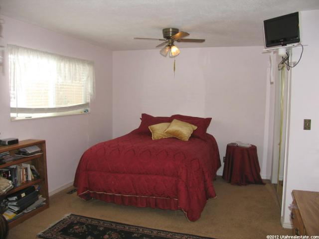8550 S Clairmont Cir, Sandy, UT 84070 — photo 10