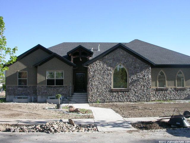 442 E 800 S, River Heights, UT 84321 — photo 2