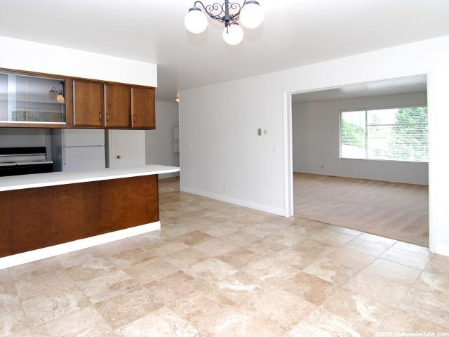 970 E 2050 S, Bountiful, UT 84010 — photo 7