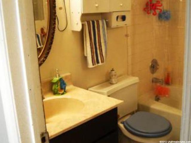 5928 S 2550 W, Roy, UT 84067 — photo 8