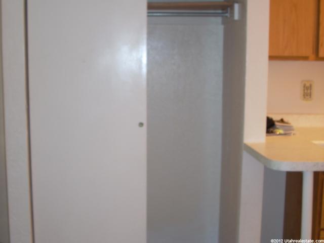 1702 E Woodside Dr, Holladay, UT 84124 — photo 5