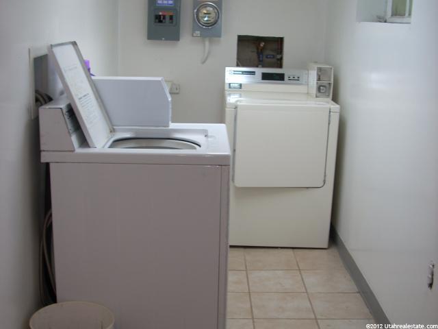 1702 E Woodside Dr, Holladay, UT 84124 — photo 9