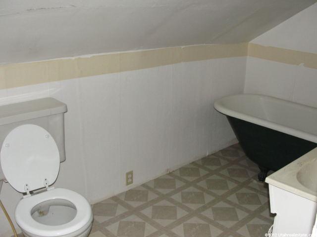 260 E 400 S, Vernal, UT 84078 — photo 6