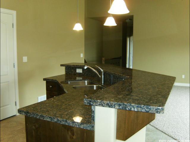 683 W 1900 S, Syracuse, UT 84075 — photo 7