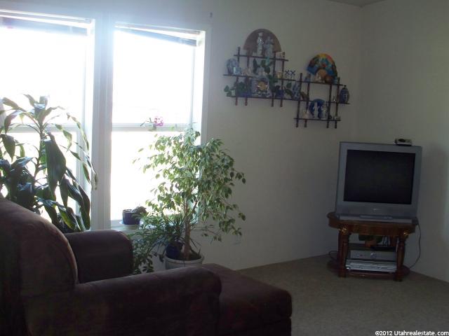 481 W 2500 S, Vernal, UT 84078 — photo 3