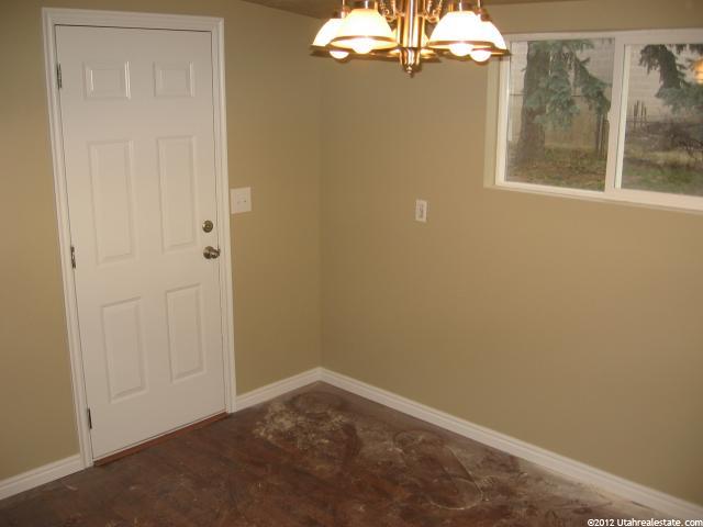 529 W 4925 S, Riverdale, UT 84405 — photo 4