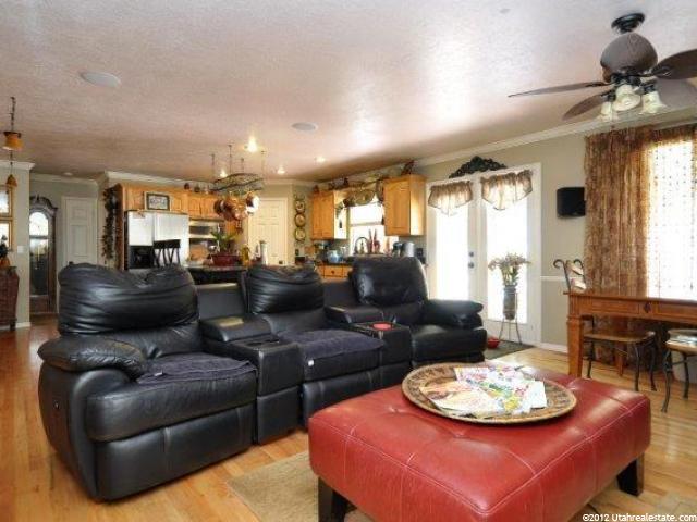 2673 E 1525 N, Layton, UT 84040 — photo 7