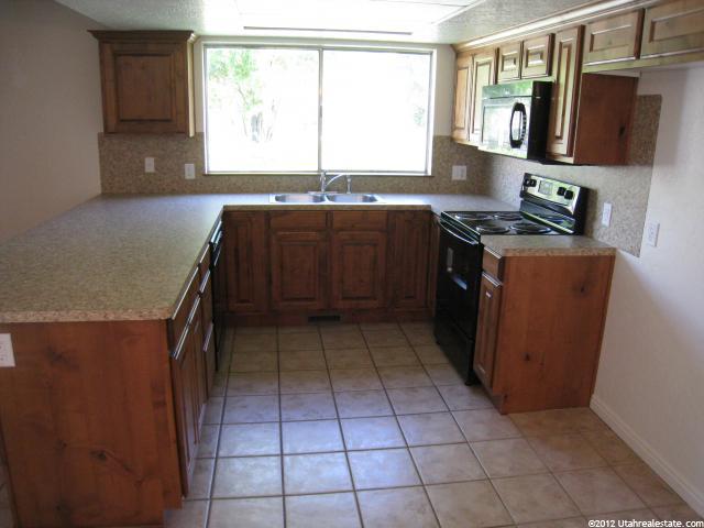 2148 W 5475 S, Roy, UT 84067 — photo 3