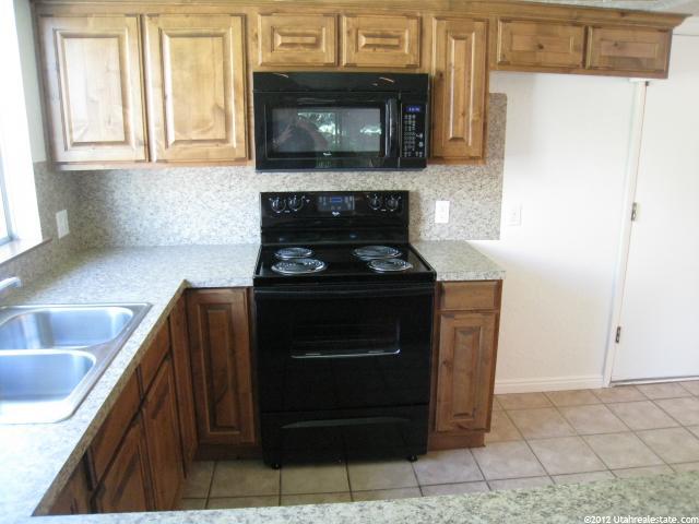 2148 W 5475 S, Roy, UT 84067 — photo 4