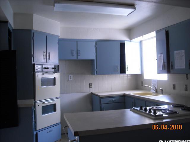 408 E 600 S, River Heights, UT 84321 — photo 5