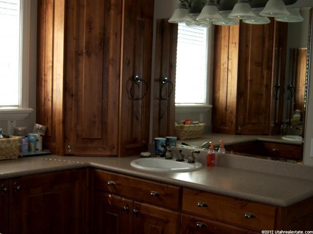 14772 S Golden Leaf Ct E, Draper, UT 84020 — photo 2