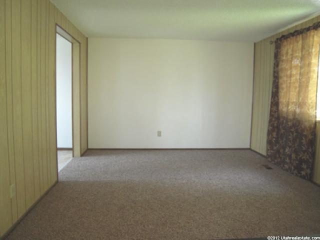 5282 S 5500 W, Hooper, UT 84315 — photo 10