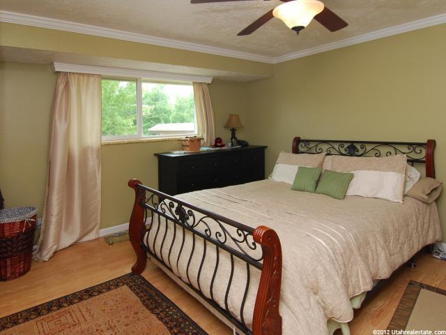 1985 W 4700 S, Roy, UT 84067 — photo 9
