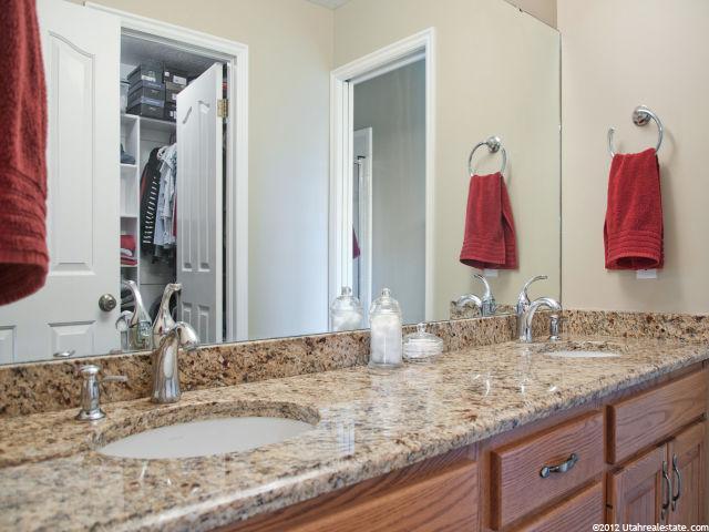 4925 S Glasmann Way E, South Ogden, UT 84403 — photo 11