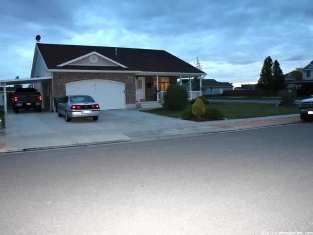 1235 N 100 E, Harrisville, UT 84404 — photo 2