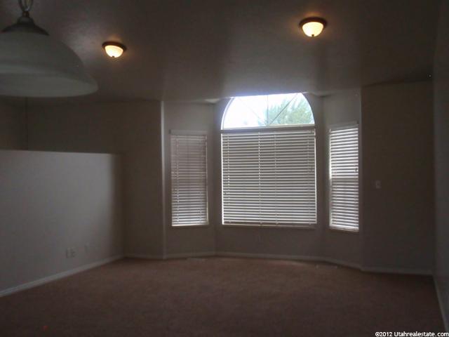 1472 W 570 St N, Clinton, UT 84015 — photo 4