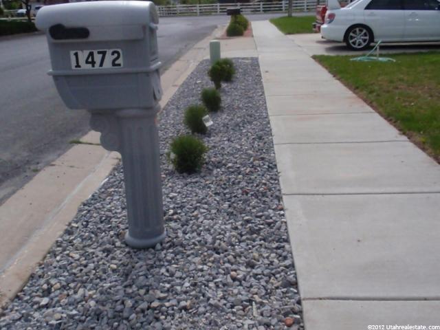 1472 W 570 St N, Clinton, UT 84015 — photo 6