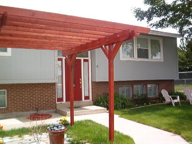 8383 S Hill Haven Dr E, Sandy, UT 84093 — photo 2